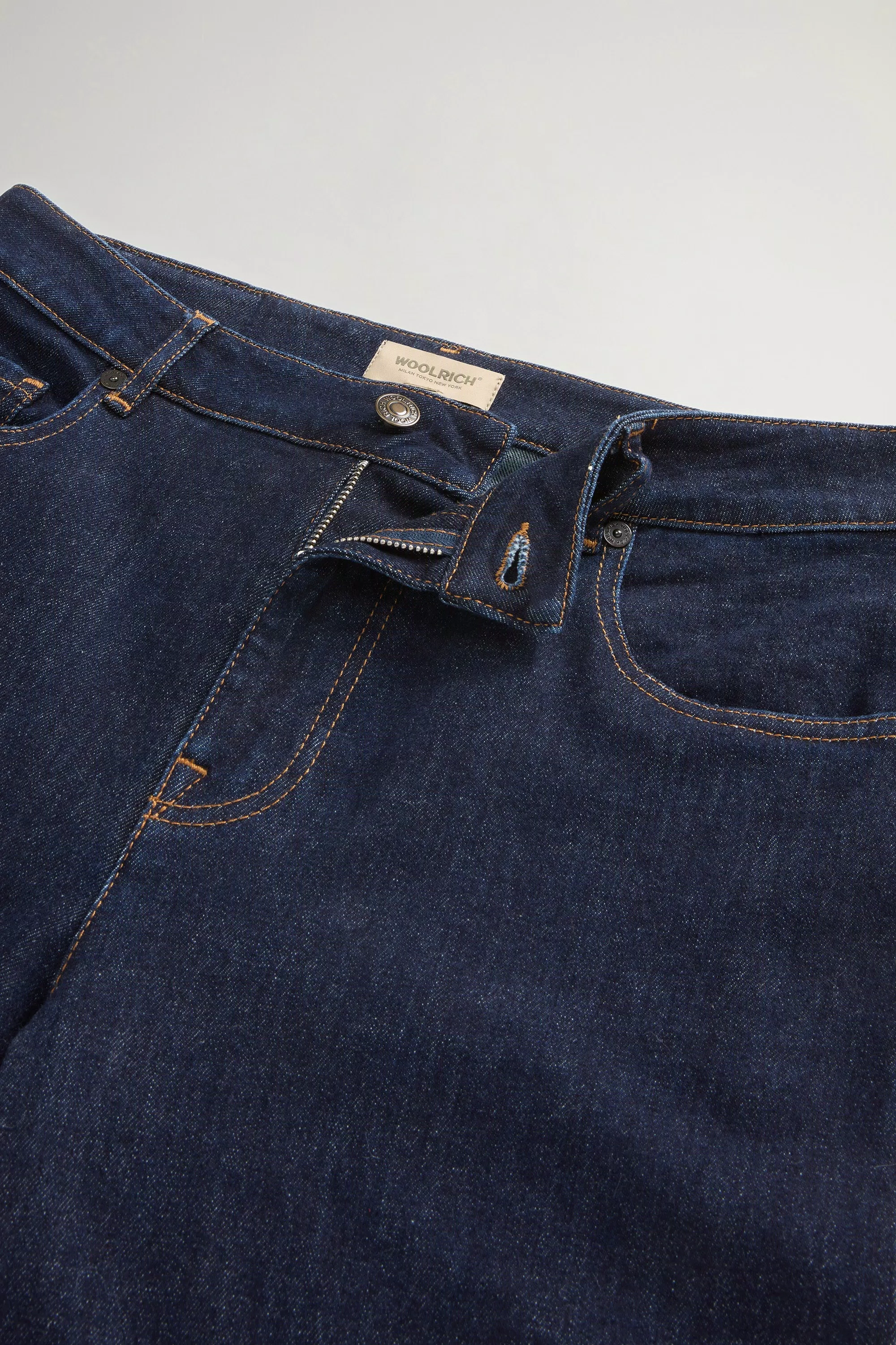 Jeans a Ciniglia Larga a Cinque Tasche in Denim di Cotone Elasticizzato - Lavaggio Rinsato