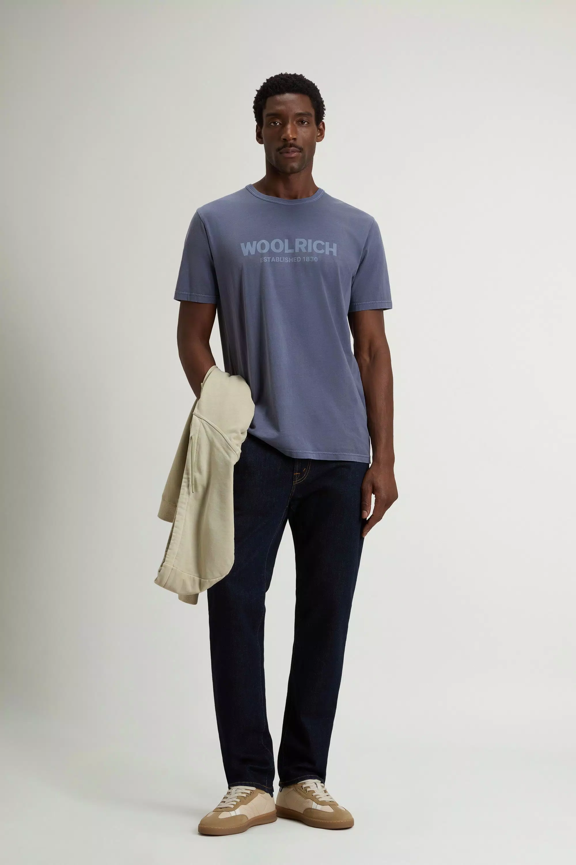 T-shirt in Cotone Puro Dyeato in Fabbrica - Grisaille Sbiadito