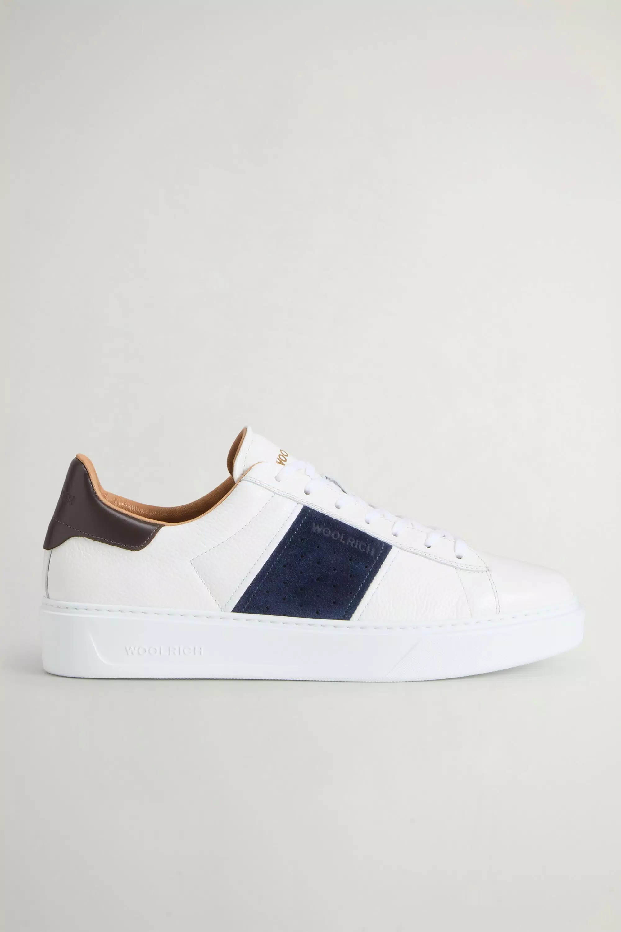 Sneakers Classici in Cuoio di Vitello con Dettagli in Suede - Bianco Blu