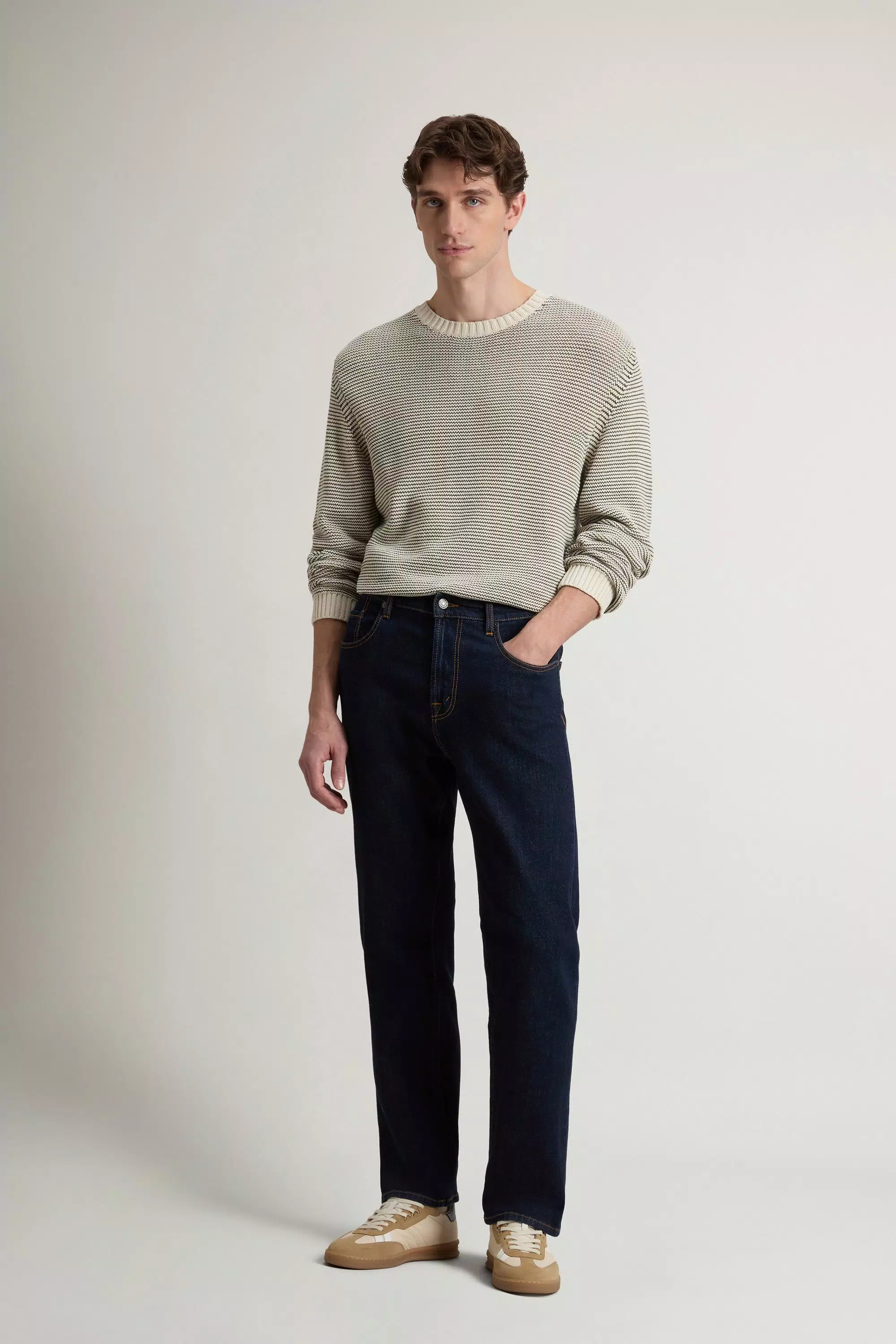 Jeans Moderni a Cinque Tasche in Denim di Cotone Elasticizzato - Lavaggio Rinsato