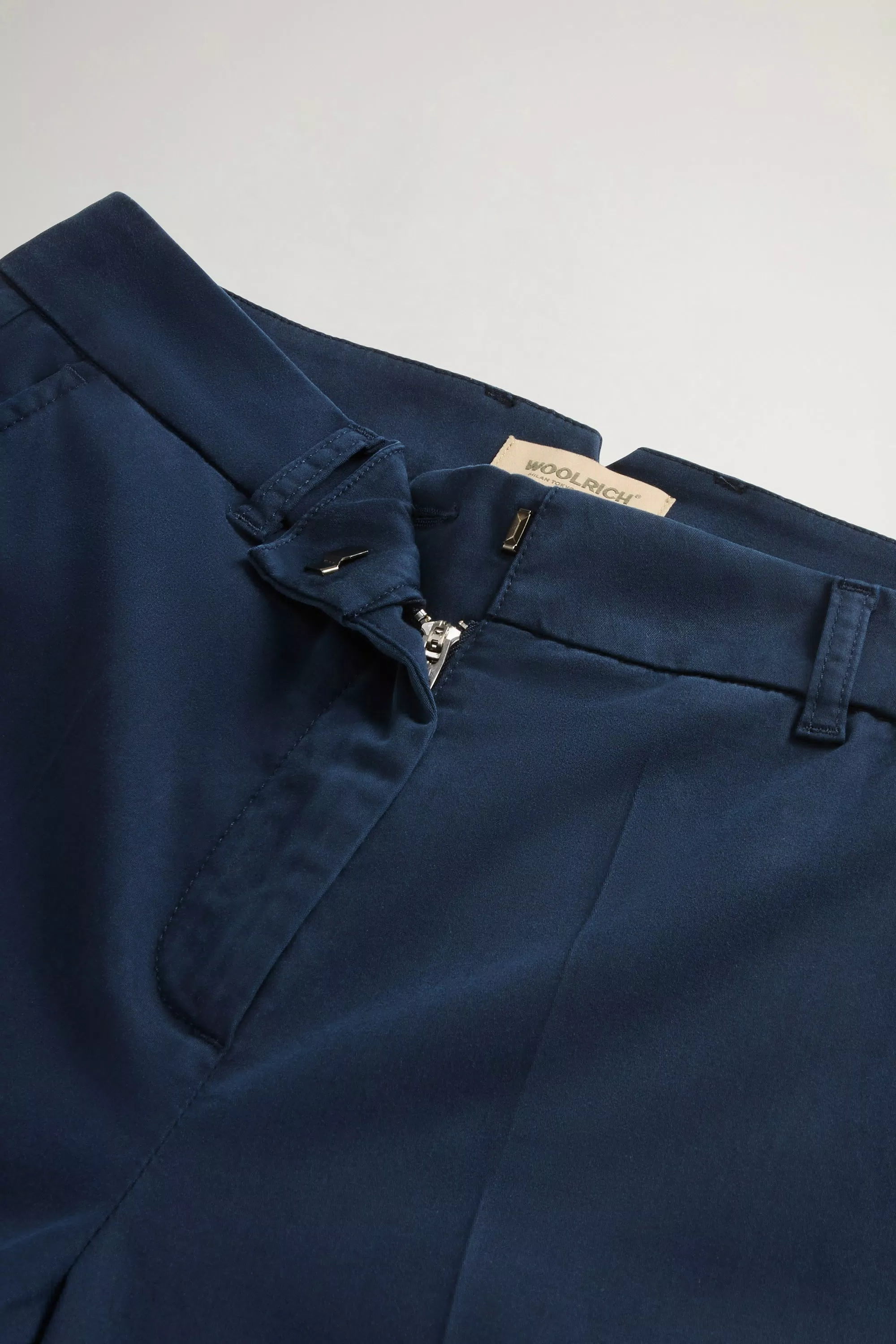 Pantaloni Chino in Tessuto Elasticizzato in Miscela di Cotone - Blu Melton
