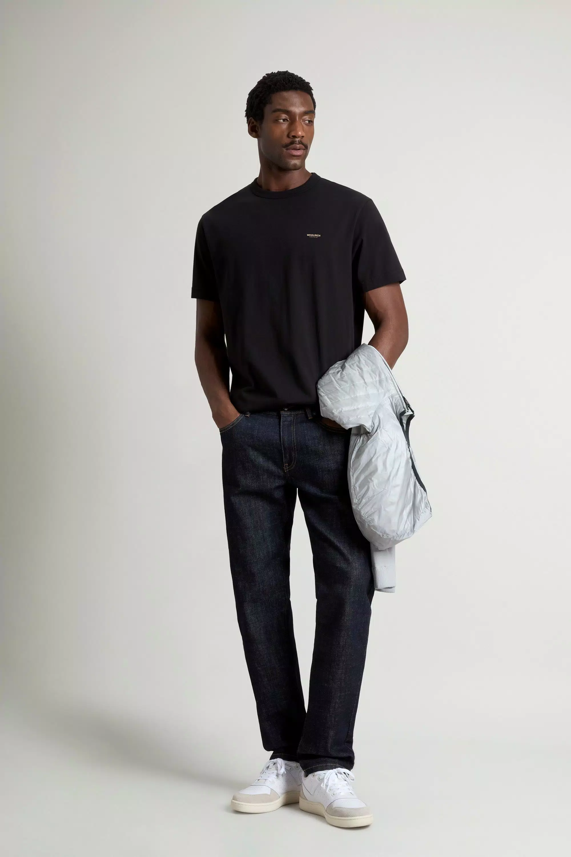 T-Shirt in Cotone Puro con Logo - Nero